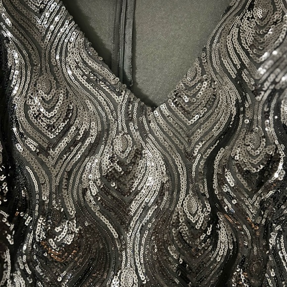 Little Party Dress Brand (LPD) Black Sequin Cocktail Dress - Picture 4 of 4